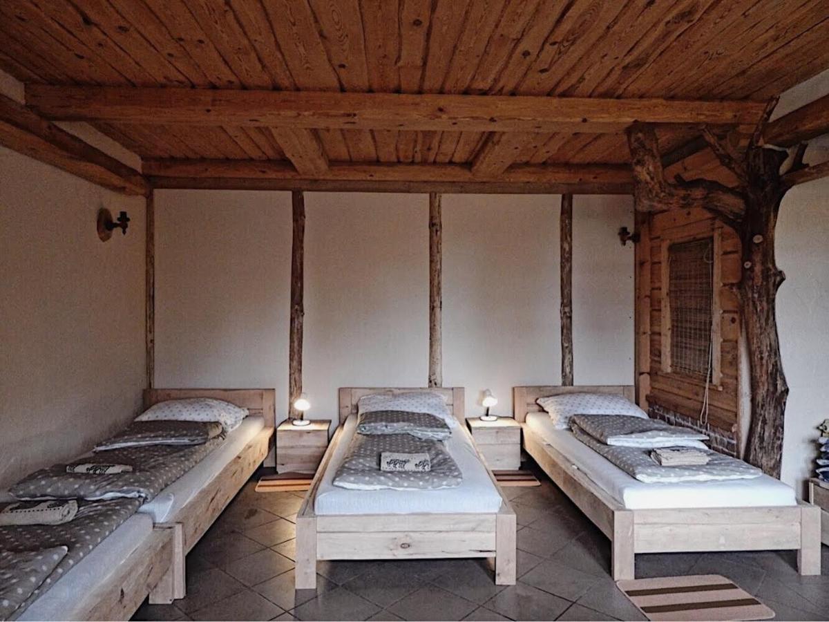 Pokoje Do Wynajecia Nowogrodziec Extérieur photo