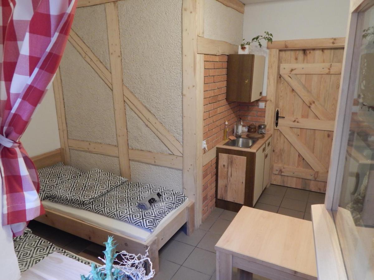 Pokoje Do Wynajecia Nowogrodziec Extérieur photo